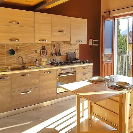 Canova Piano Primo - Cosy Orta Area